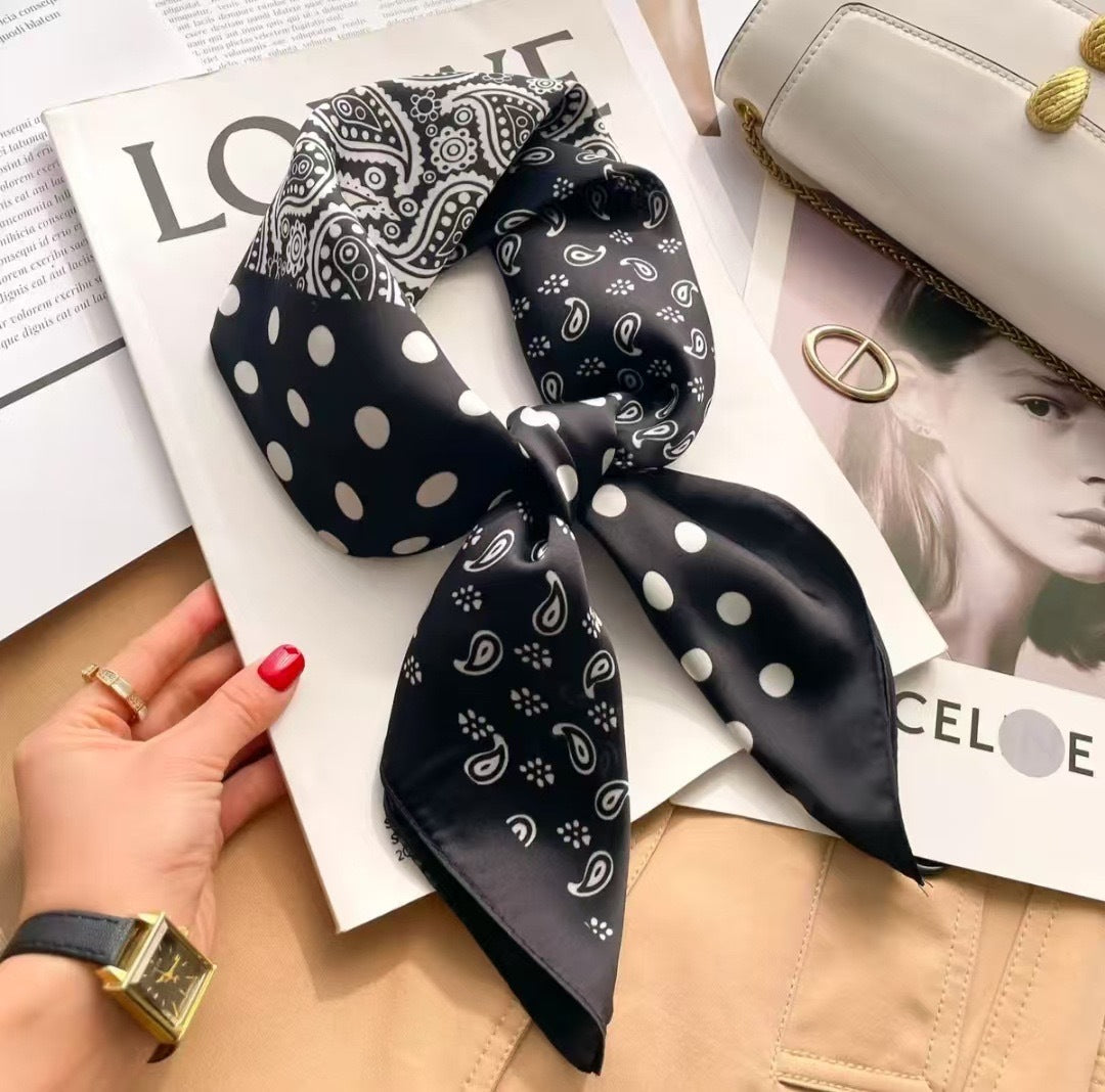 Foulard Twill in Seta Elegante
